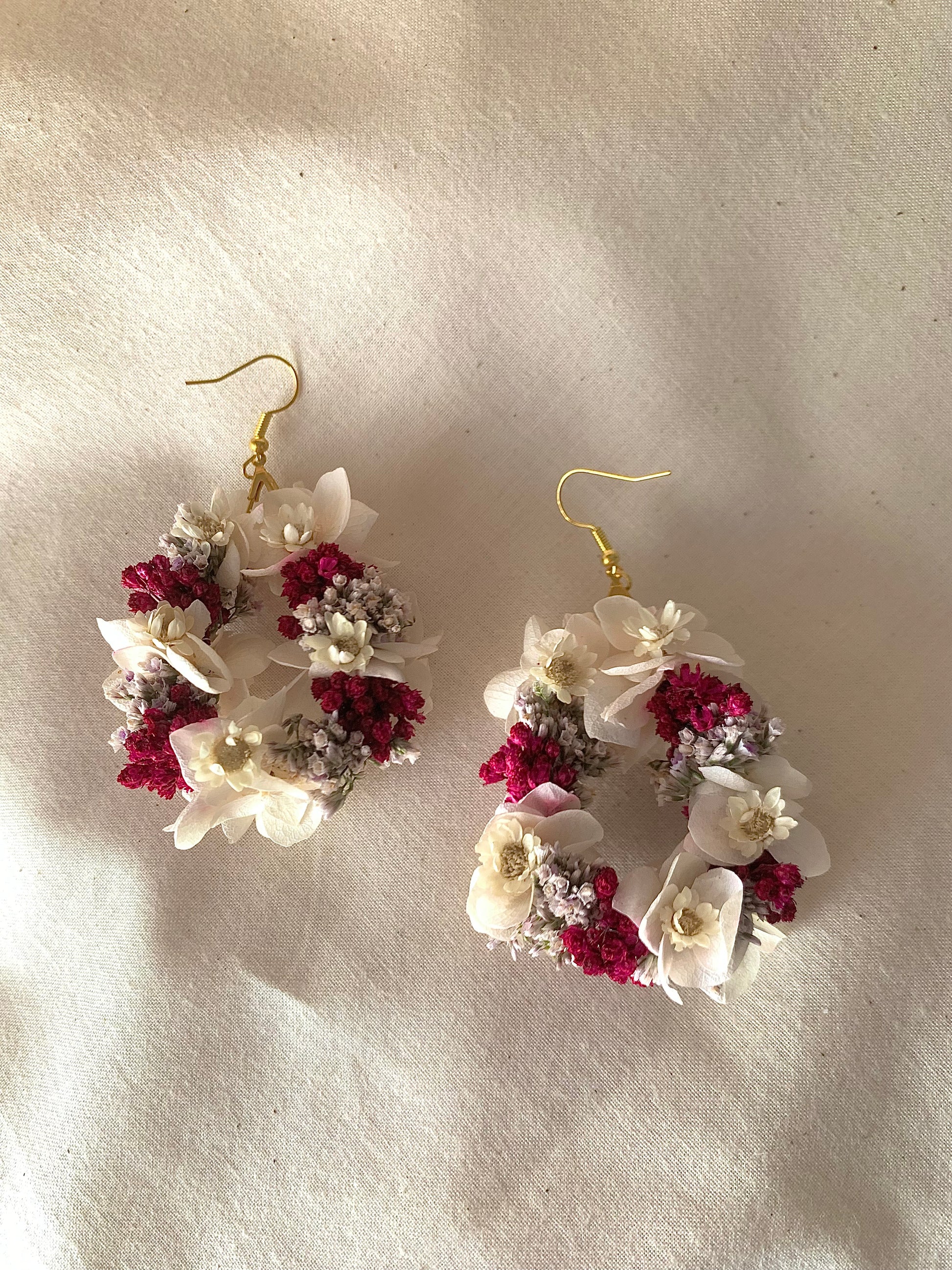 Boucles d'oreilles en fleurs stabilisées