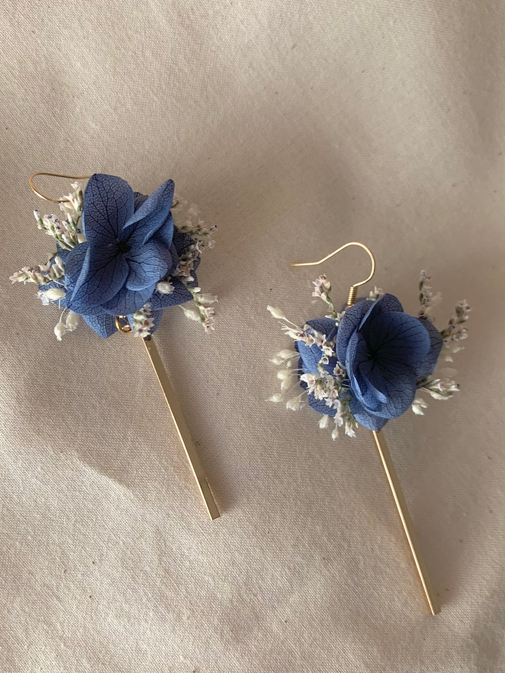 Boucles d'oreilles en fleurs stabilisées