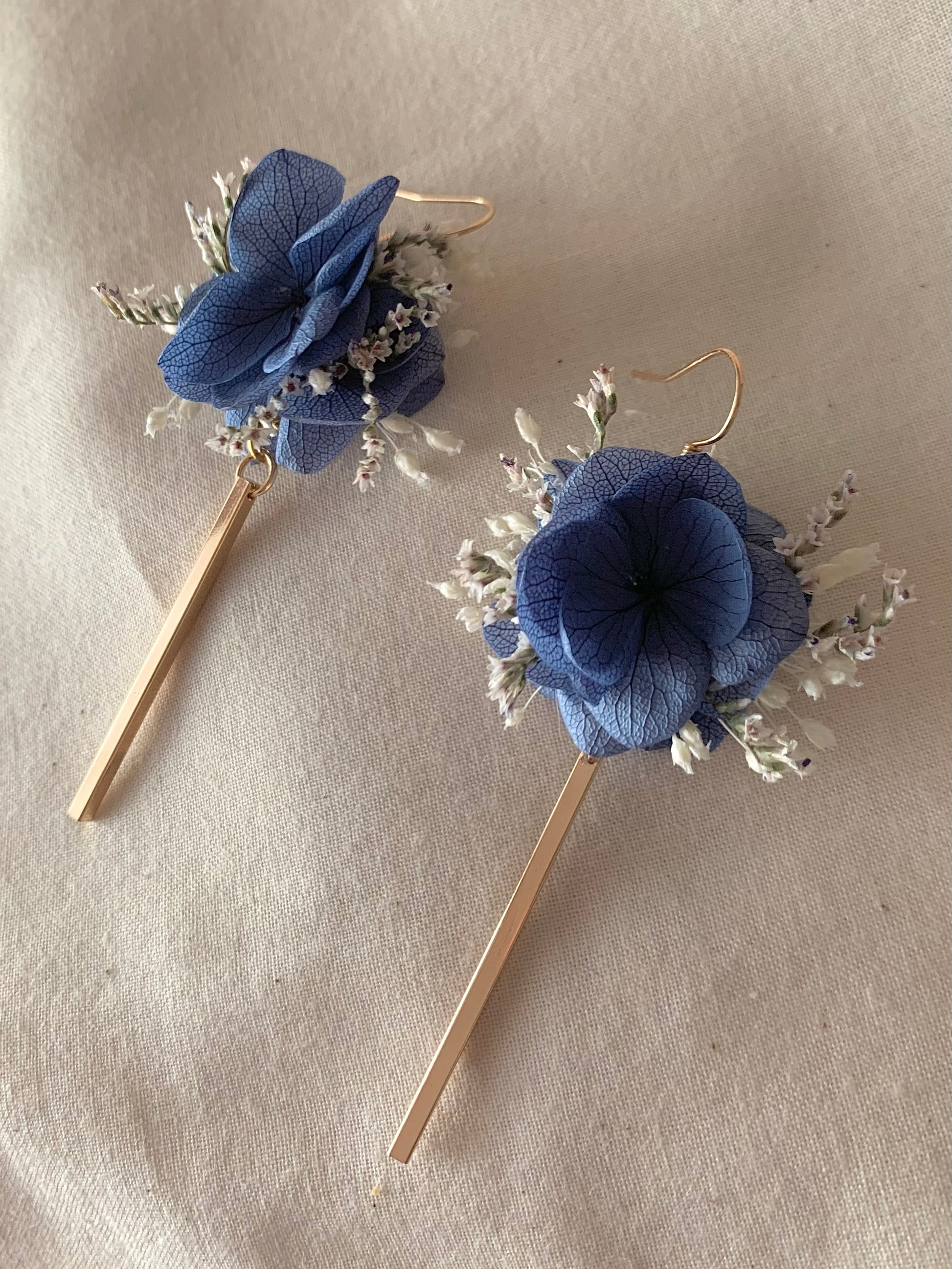 Boucles d'oreilles en fleurs stabilisées
