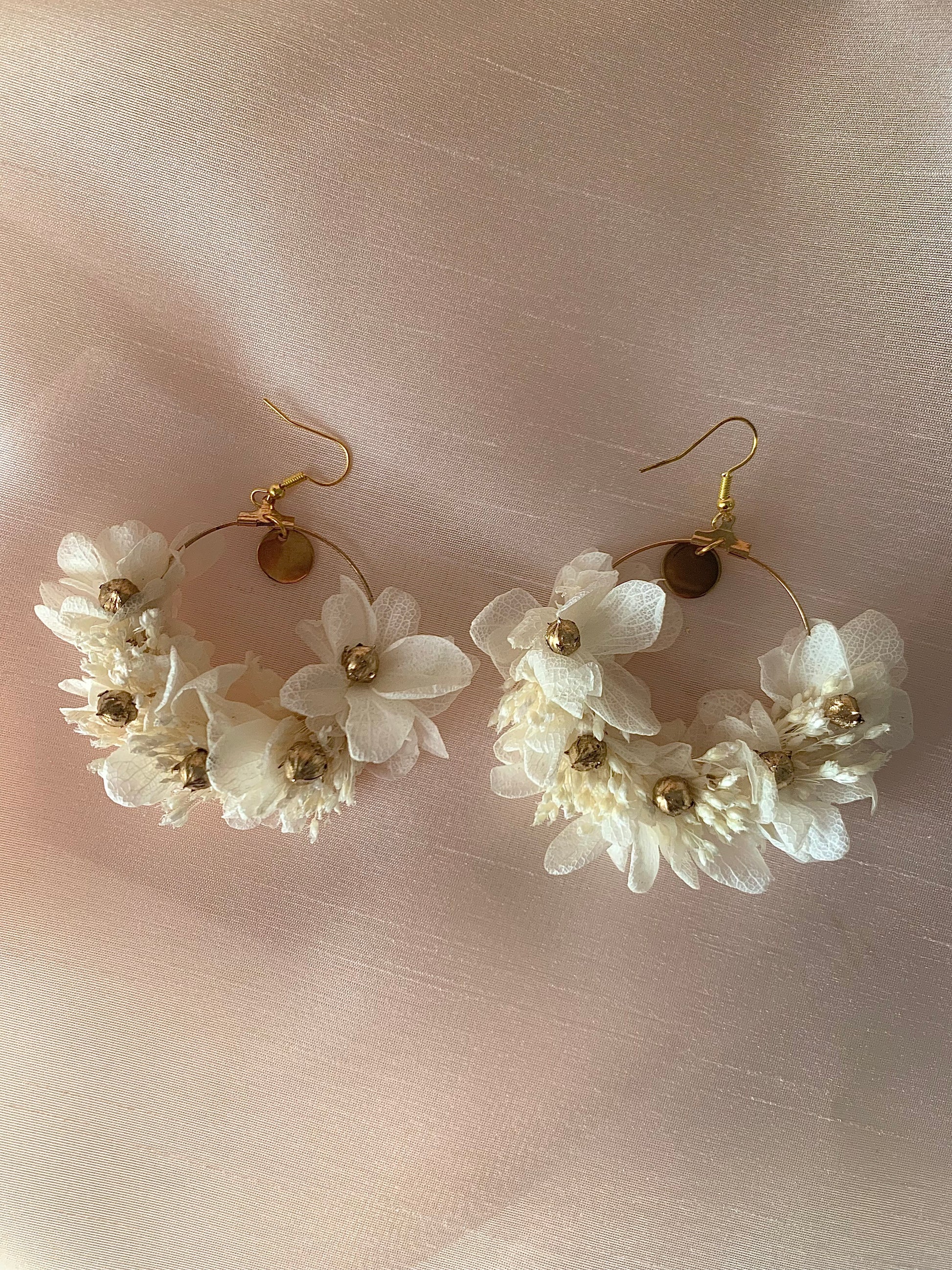 Boucles d'oreilles en fleurs stabilisées