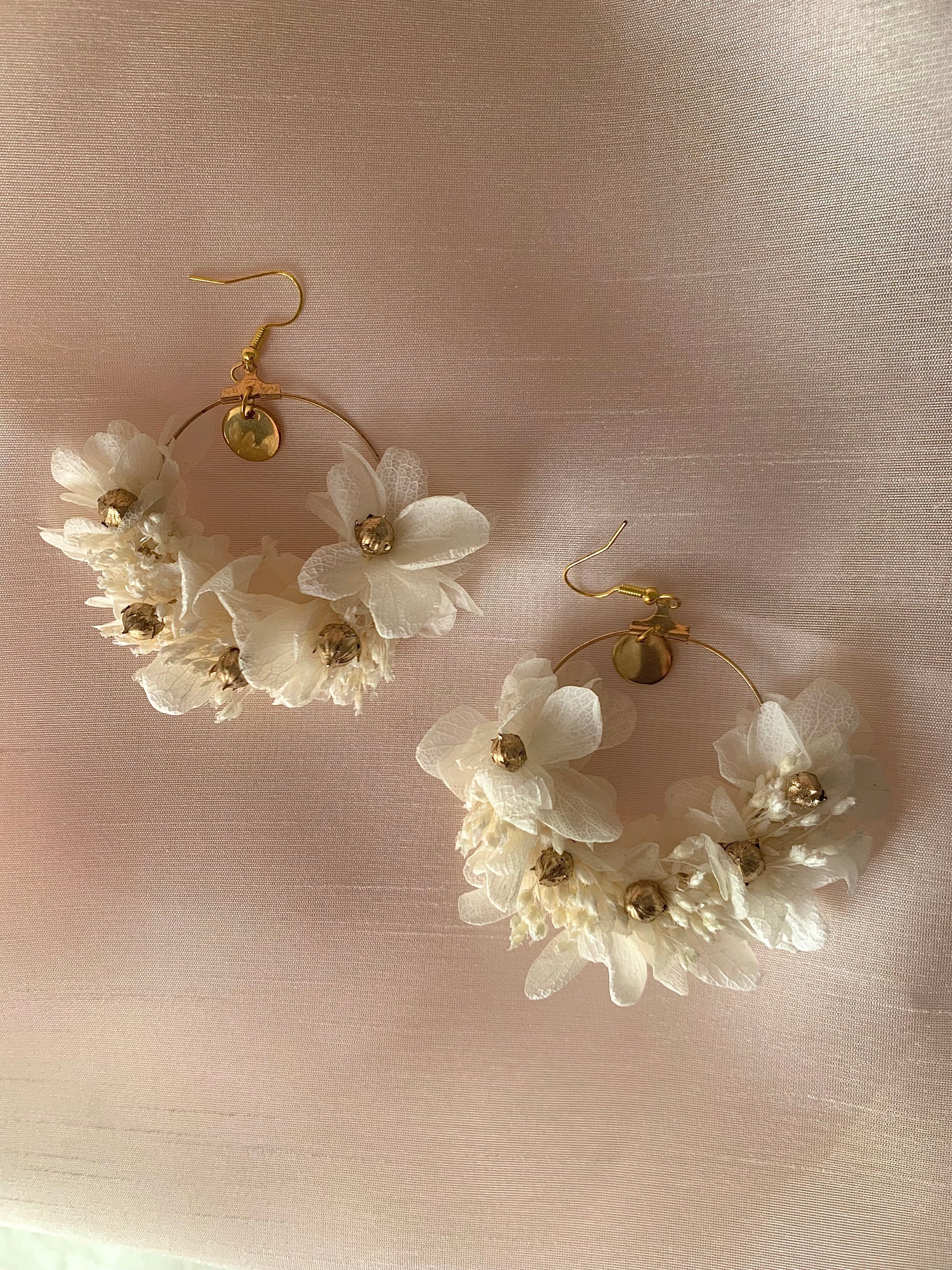 Boucles d'oreilles en fleurs stabilisées