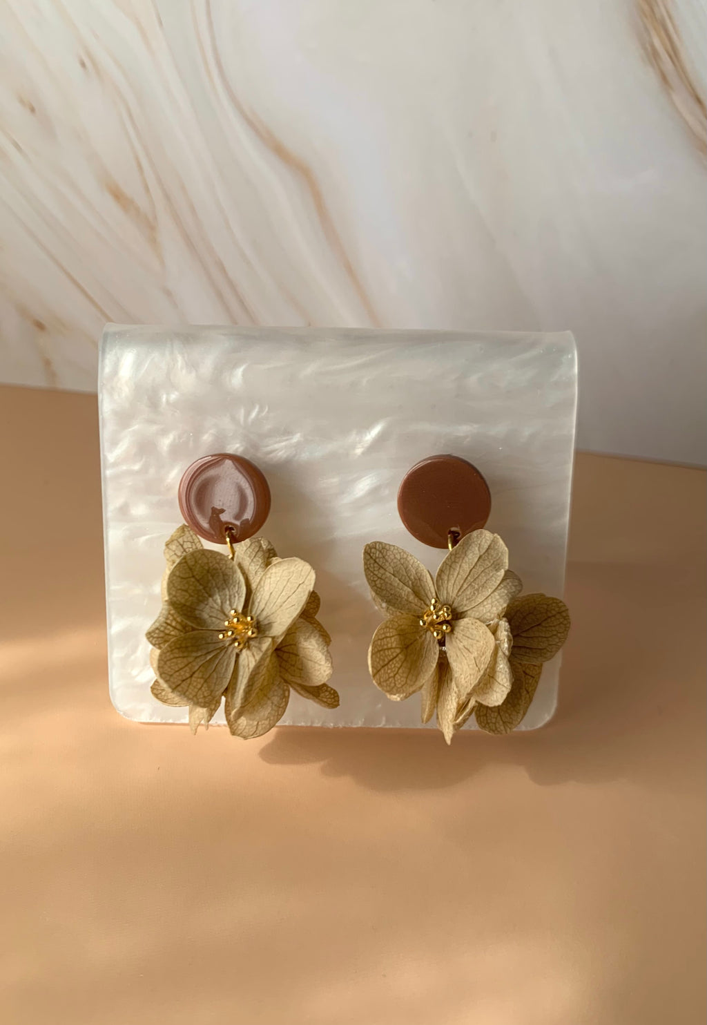 Boucles d'oreilles en fleurs stabilisées