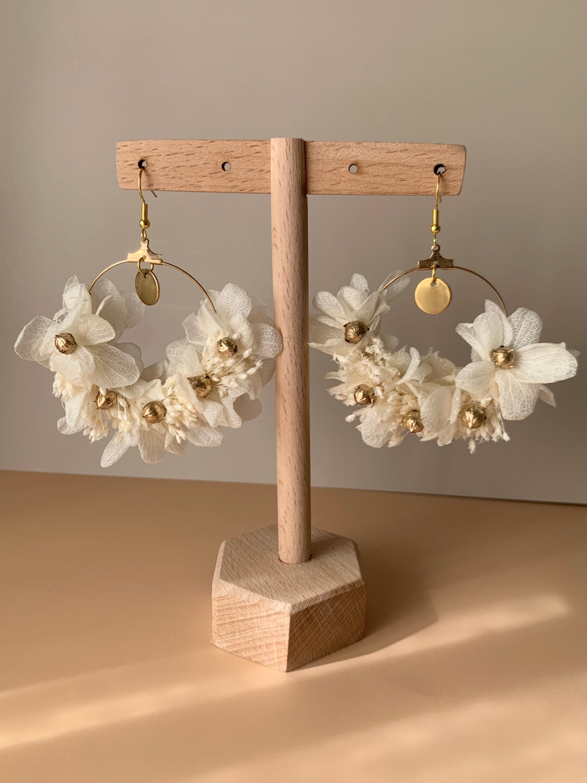 Boucles d'oreilles en fleurs stabilisées