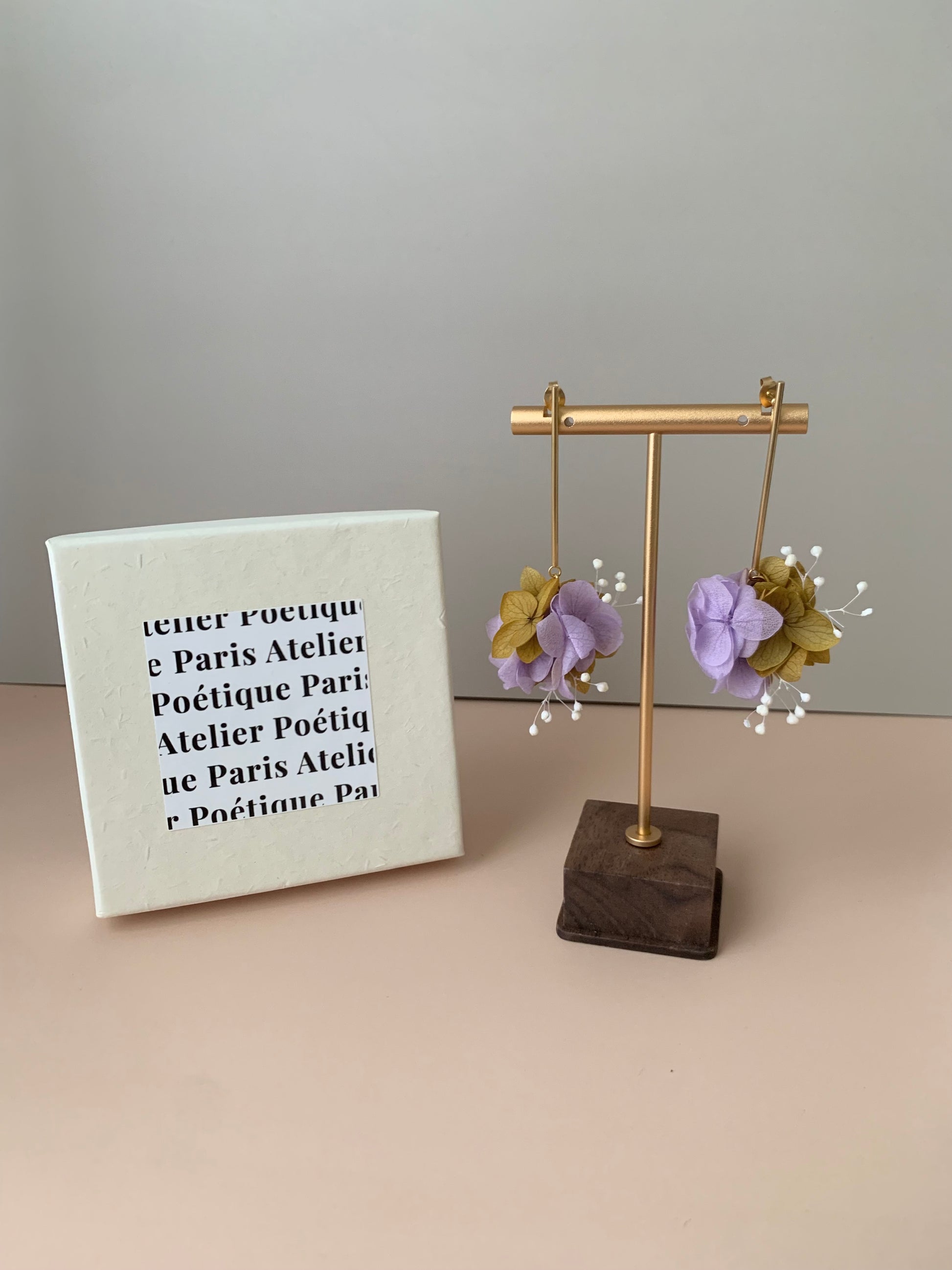 Boucles d'oreilles en fleurs stabilisées