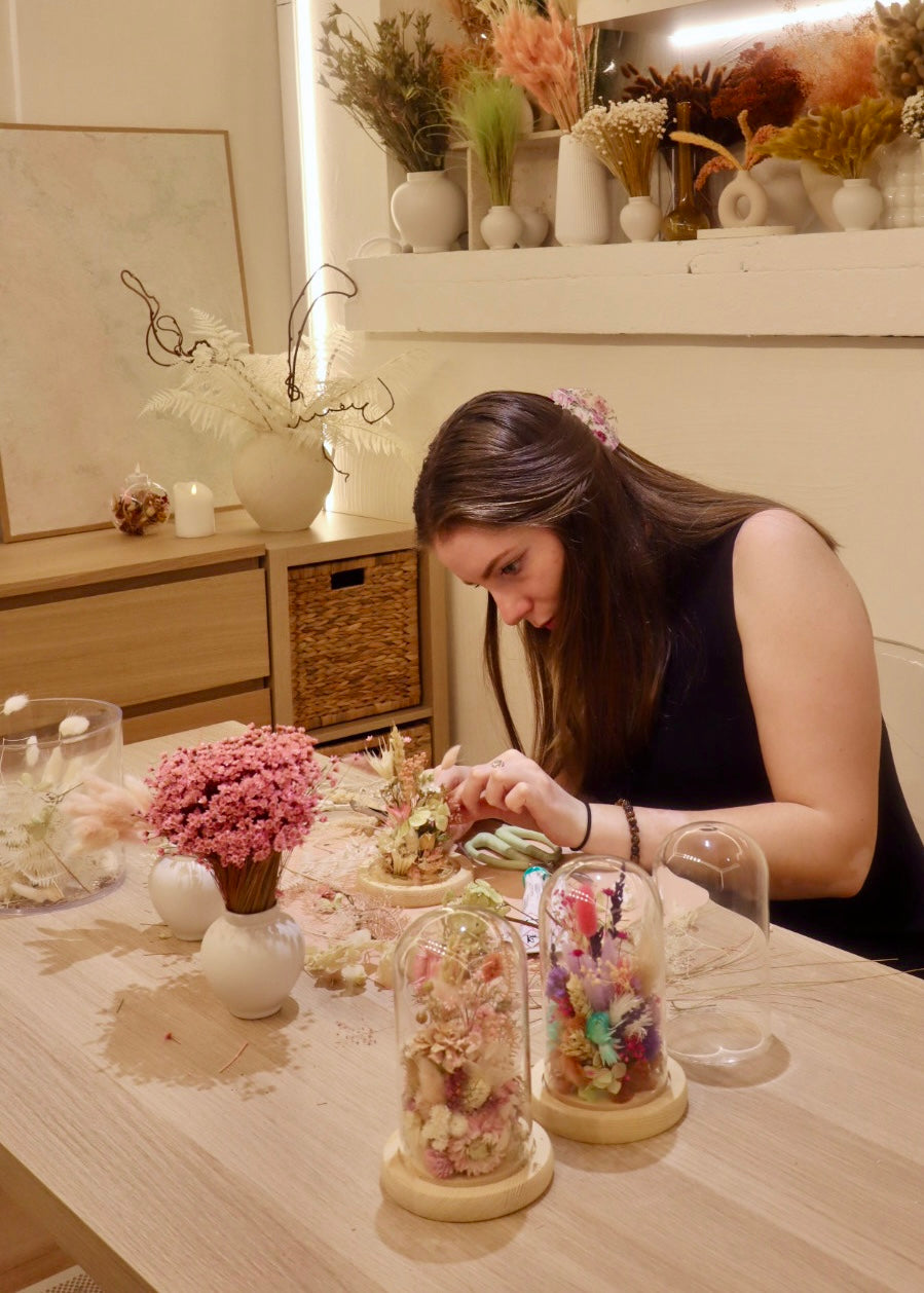 Atelier cloche en fleurs séchées