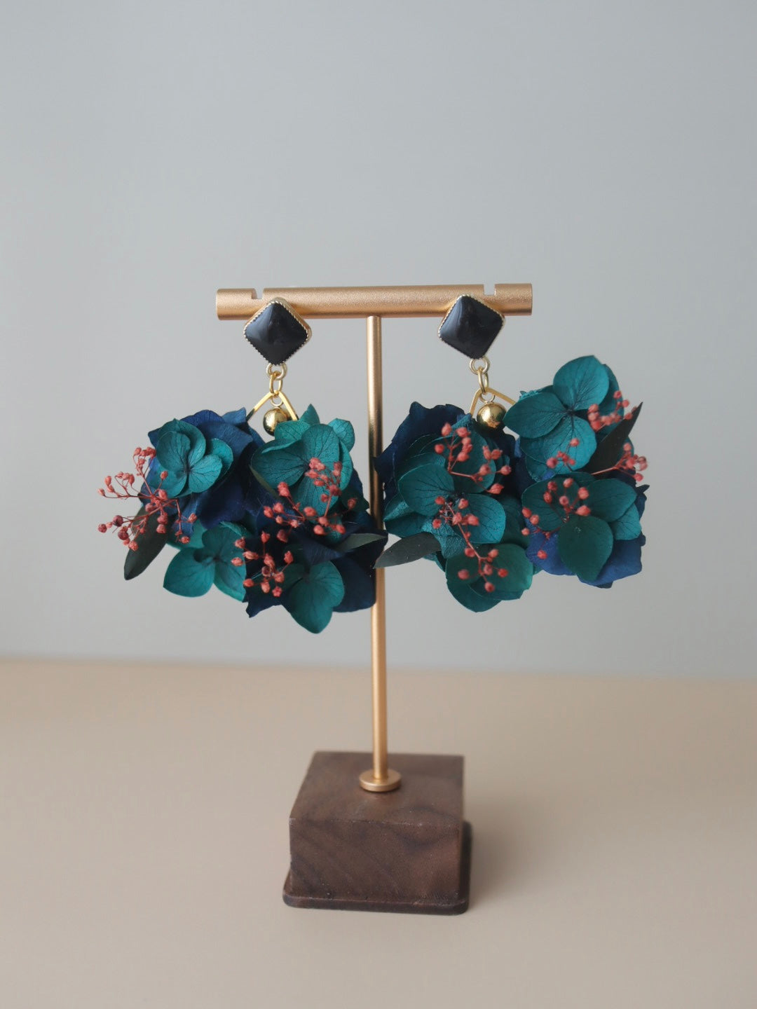 Boucles d'oreilles en fleurs stabilisées