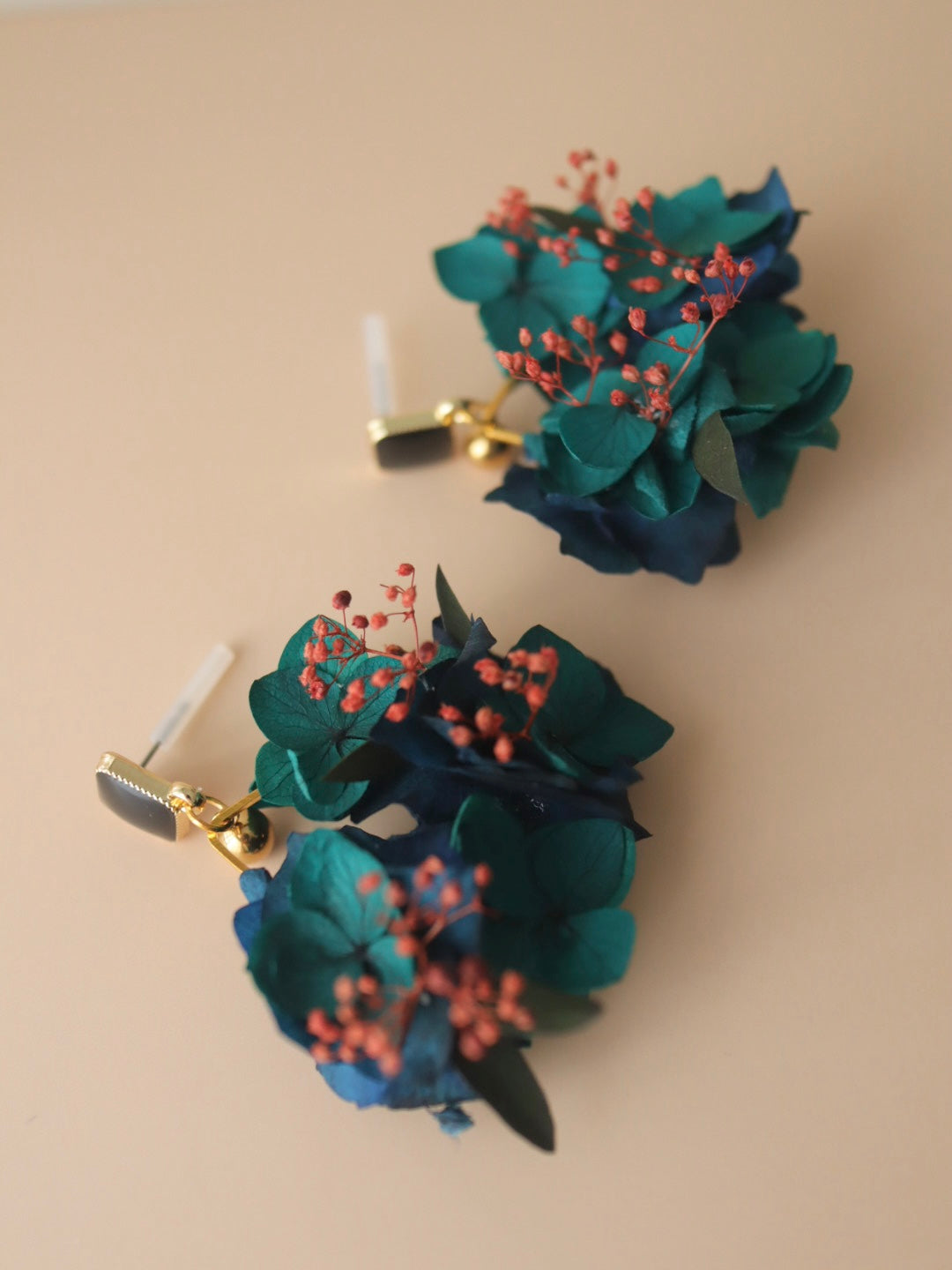 Boucles d'oreilles en fleurs stabilisées