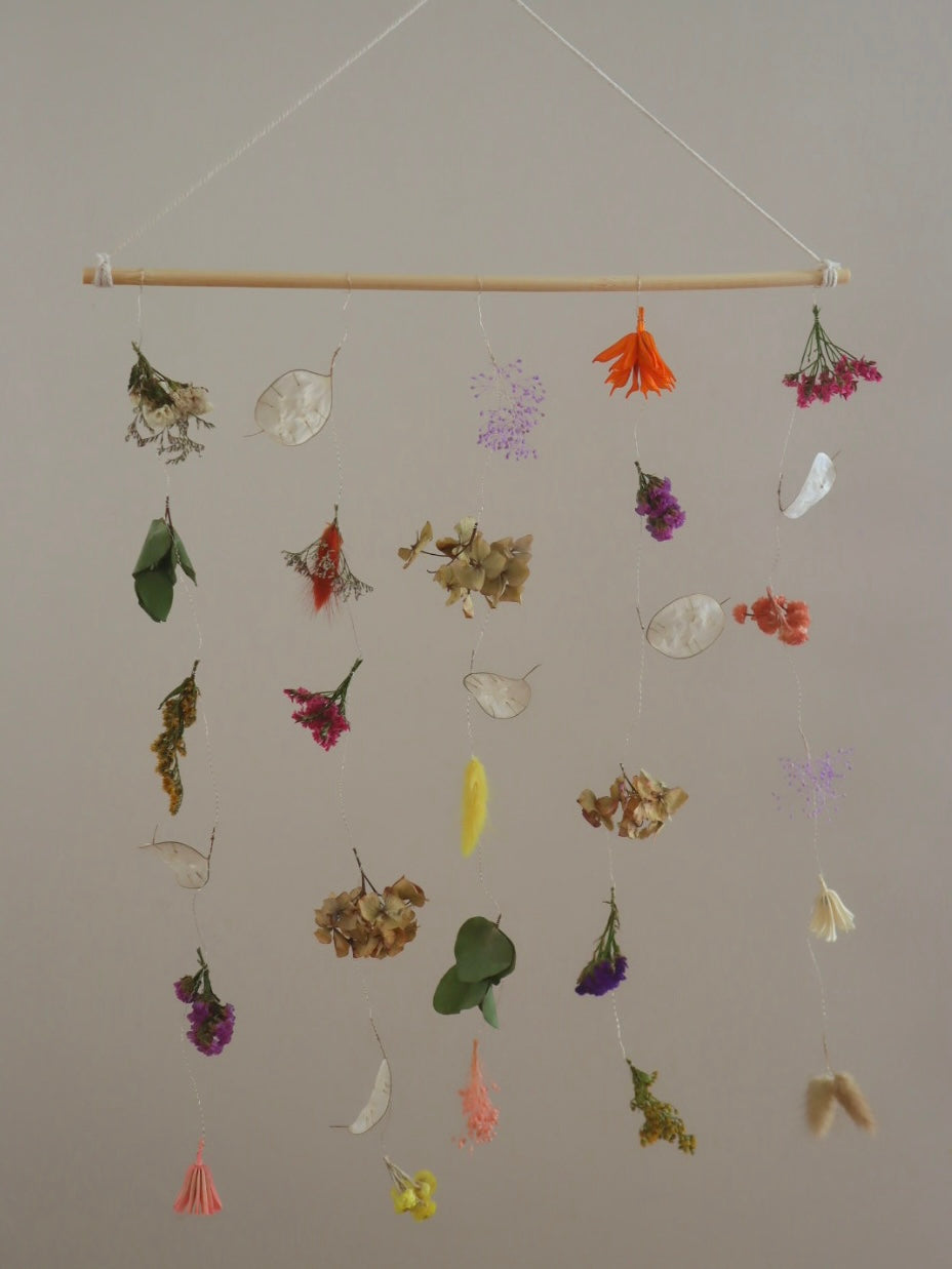 Atelier mobile en fleurs séchées