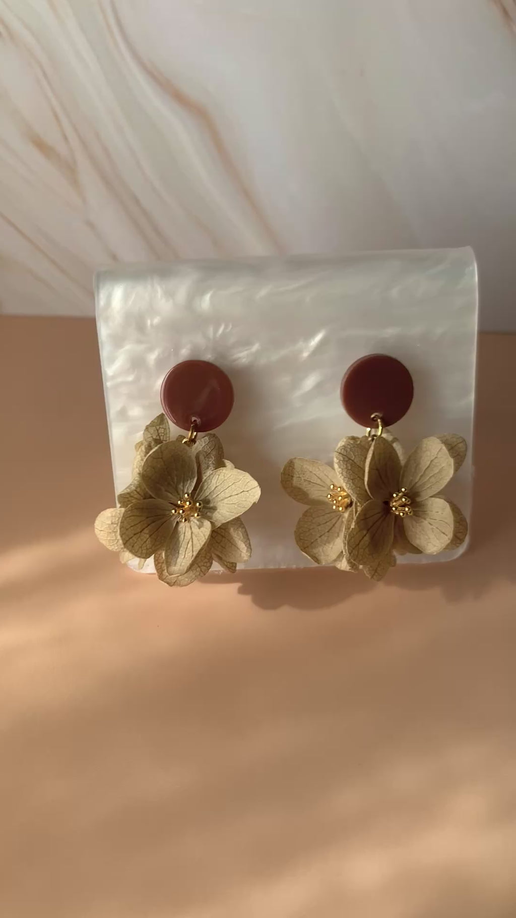 Boucles d'oreilles en fleurs stabilisées