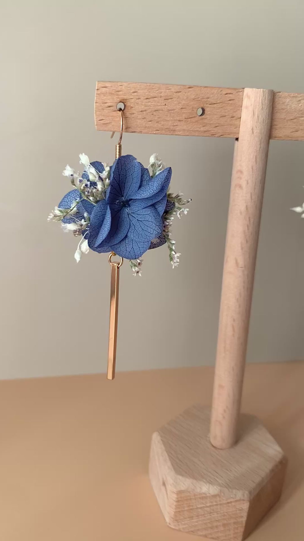 Boucles d'oreilles en fleurs stabilisées